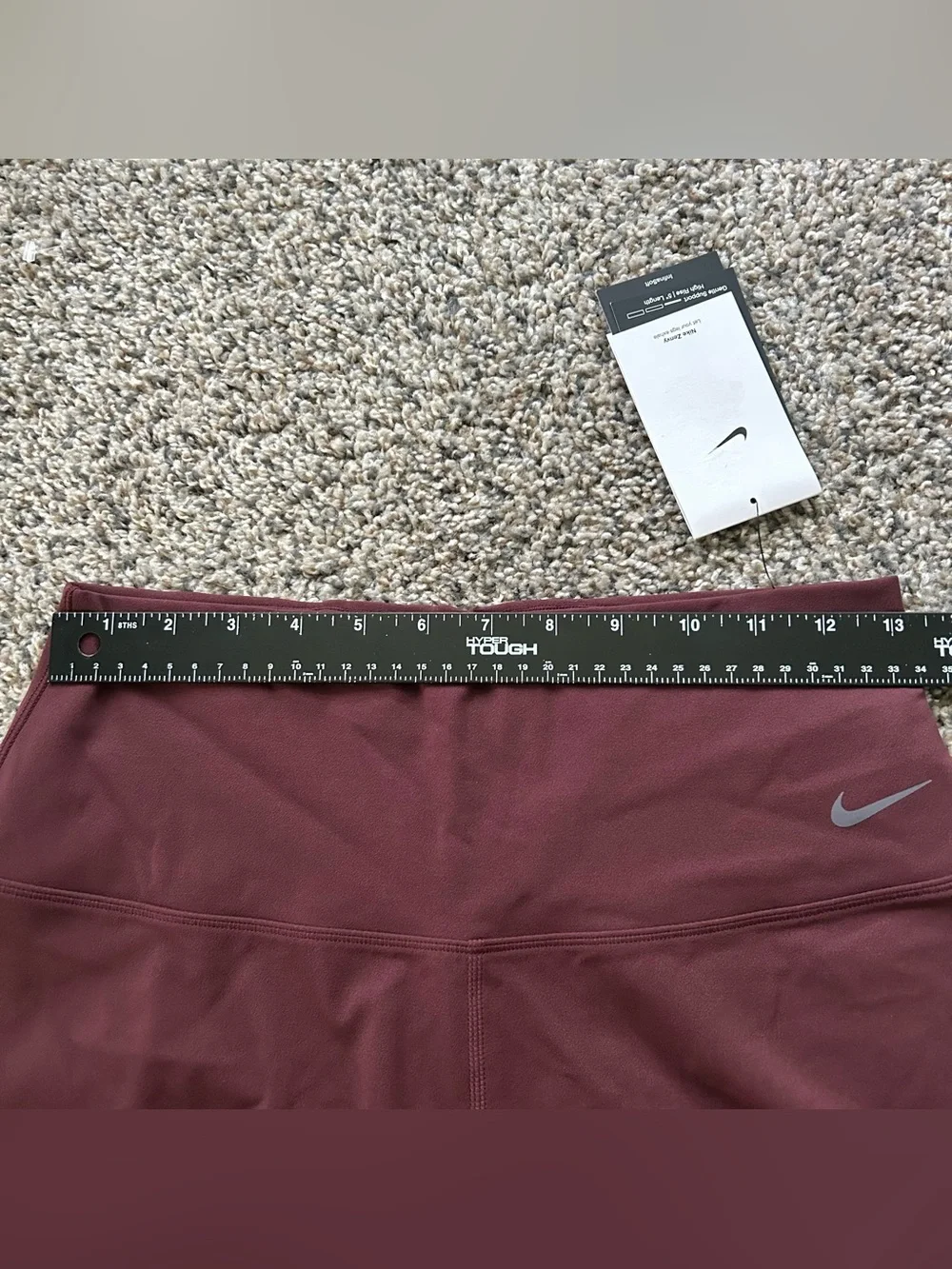 Nike Zenvy 5” Bike Shorts Gentle Support Women's Size Large Red FN3156-652